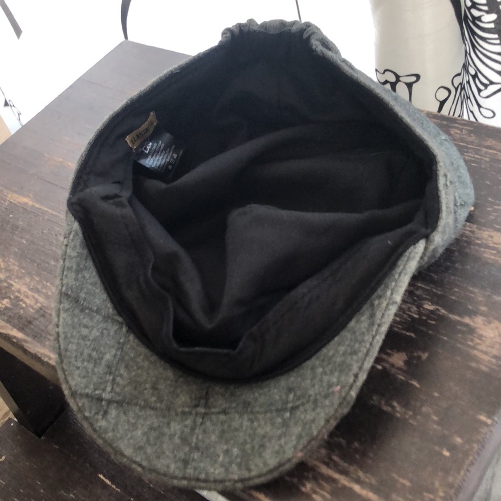 Wool hat - Picture 4 of 6